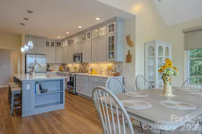 329 Mountain Crest Drive, Hendersonville, NC 28739 - Photo 10