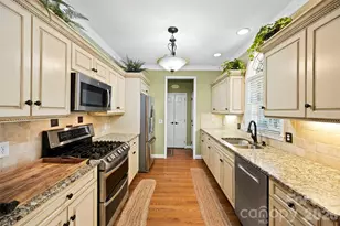 1964 Middleton Pl, Rock Hill, SC 29732 - Photo 4