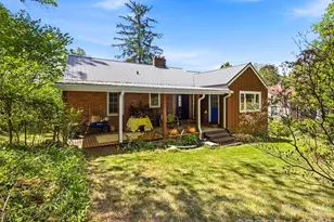 28 Canterbury Rd, Asheville, NC 28805 - Photo 18