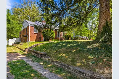 28 Canterbury Road, Asheville, NC 28805 - Photo 2