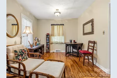 28 Canterbury Road, Asheville, NC 28805 - Photo 6