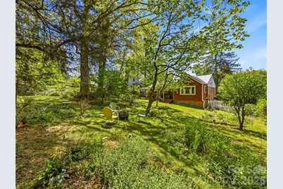 28 Canterbury Road, Asheville, NC 28805 - Photo 24