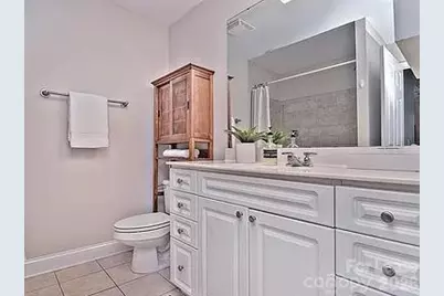 300 W 5th Street, Charlotte, NC 28202 - Photo 12
