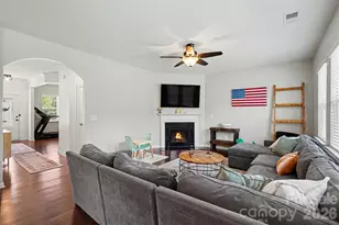 4638 Cecilia Ln, Charlotte, NC 28273 - Photo 8