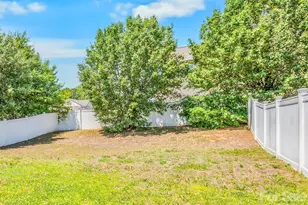 427 Inlet Pl Dr, Winston Salem, NC 27127 - Photo 12