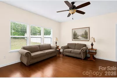 427 Inlet Place Drive, Winston Salem, NC 27127 - Photo 2