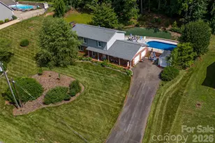 2959 Ramblewoods Dr, Valdese, NC 28690 - Photo 8