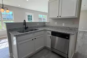 8207 Belmont Stables Dr, Charlotte, NC 28216 - Photo 18