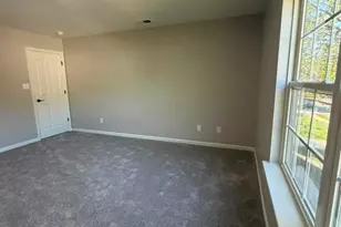 8207 Belmont Stables Dr, Charlotte, NC 28216 - Photo 38