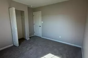 8207 Belmont Stables Dr, Charlotte, NC 28216 - Photo 30
