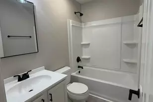 8207 Belmont Stables Dr, Charlotte, NC 28216 - Photo 24