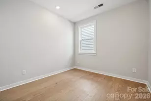 18419 Cv Lndg Rd, Charlotte, NC 28278 - Photo 20