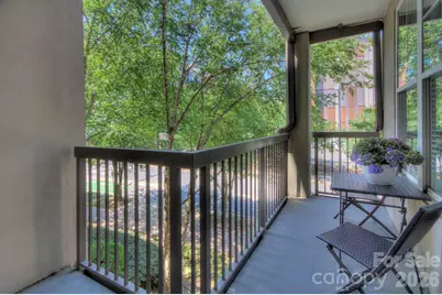 405 W 7th Street #303, Charlotte, NC 28202 - Photo 16