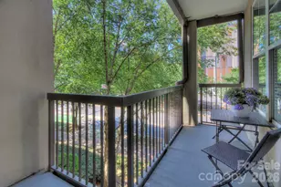 405 W 7th St, Charlotte, NC 28202 - Photo 16