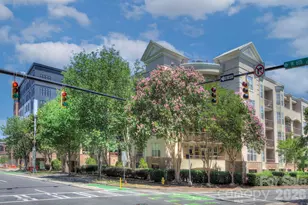 405 W 7th St, Charlotte, NC 28202 - Photo 2