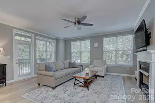 405 W 7th St, Charlotte, NC 28202 - Photo 14