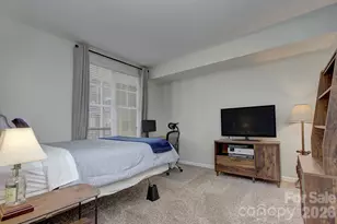 405 W 7th St, Charlotte, NC 28202 - Photo 26