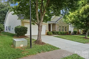 9527 Seamill Rd, Charlotte, NC 28278 - Photo 2