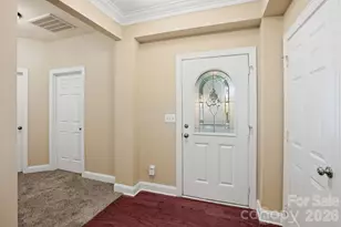 9527 Seamill Rd, Charlotte, NC 28278 - Photo 14