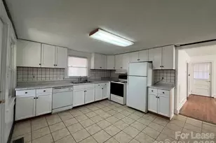 224 Howard St, Mount Holly, NC 28120 - Photo 4