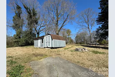 224 Howard Street, Mount Holly, NC 28120 - Photo 14