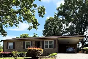 9108 Wilson Heights Ave, Hildebran, NC 28637 - Photo 2