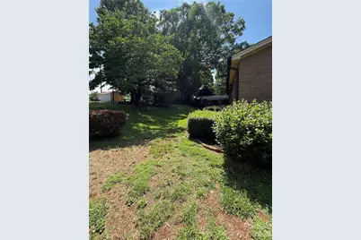 9108 Wilson Heights Avenue, Hildebran, NC 28637 - Photo 12