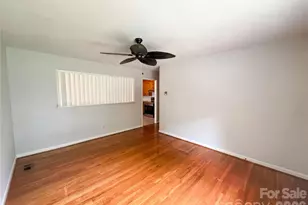318 Mitchell St, Belmont, NC 28012 - Photo 10