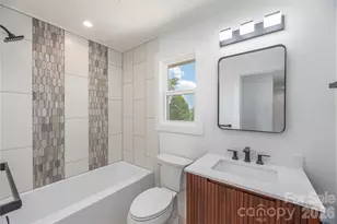 32 Oak Hill Rd, Candler, NC 28715 - Photo 20