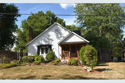 212 Sharon Avenue NW, Lenoir, NC 28645 - Photo 2