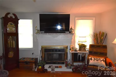 212 Sharon Avenue NW, Lenoir, NC 28645 - Photo 10