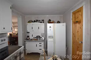 212 Sharon Ave NW, Lenoir, NC 28645 - Photo 14