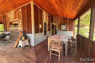 2825 Harrell Hill Rd, Bakersville, NC 28705 - Photo 20