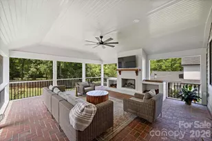 237 Hunter Ln, Charlotte, NC 28211 - Photo 28