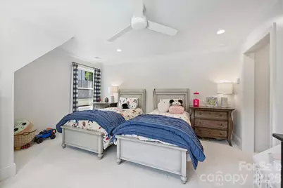 237 Hunter Lane, Charlotte, NC 28211 - Photo 32
