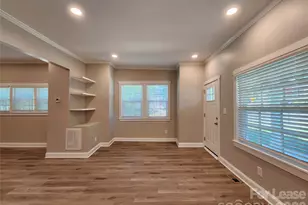 411 W 6th Ave, Gastonia, NC 28052 - Photo 2