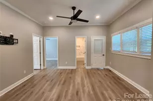 411 W 6th Ave, Gastonia, NC 28052 - Photo 8