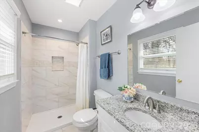 4914 Glenbrier Drive, Charlotte, NC 28212 - Photo 18