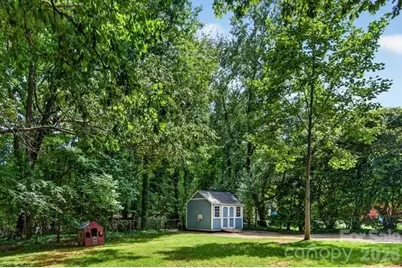 4914 Glenbrier Drive, Charlotte, NC 28212 - Photo 26