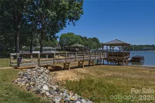 8226 Normandy Rd, Denver, NC 28037 - Photo 8