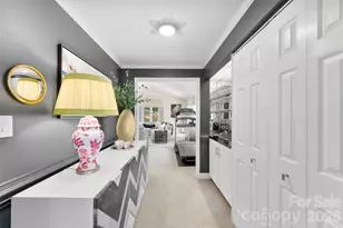 6613 Rocky Falls Rd, Charlotte, NC 28211 - Photo 6