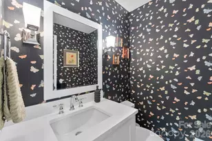 6613 Rocky Falls Rd, Charlotte, NC 28211 - Photo 20