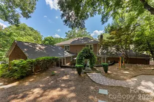 6613 Rocky Falls Rd, Charlotte, NC 28211 - Photo 32