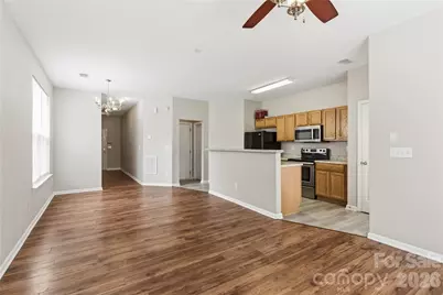 7723 Abigail Glen Drive, Charlotte, NC 28212 - Photo 6