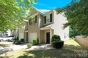7723 Abigail Glen Dr, Charlotte, NC 28212 - Photo 2