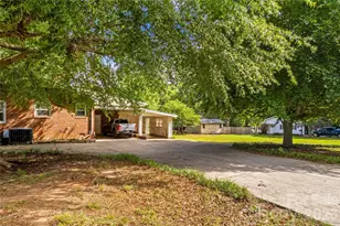 1059 Shearers Rd, Mooresville, NC 28115 - Photo 40
