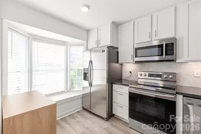 204 Heritage Parkway, Fort Mill, SC 29715 - Photo 6