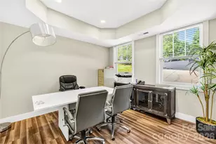 2101 Highland View Ln, Charlotte, NC 28214 - Photo 6