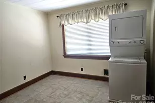 557 Goldmoor Dr NE, Concord, NC 28025 - Photo 10
