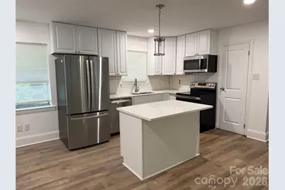 1662 Browns Avenue, Charlotte, NC 28208 - Photo 6